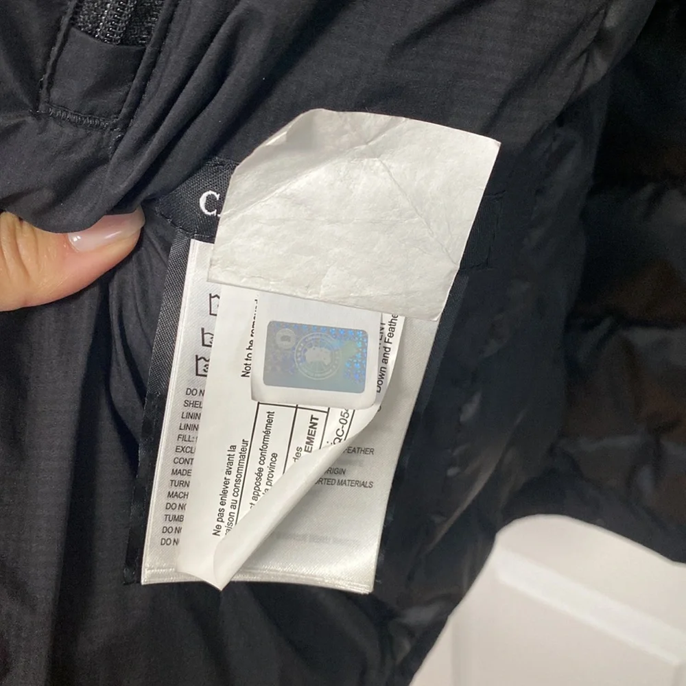 Women Canada Goose Jacket - Picture 11 of 16